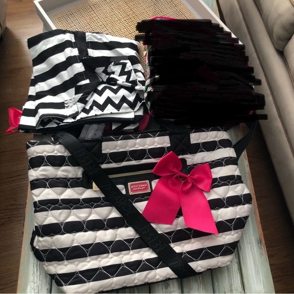NWT Betsey Johnson striped diaper bag set with matching car seat cover